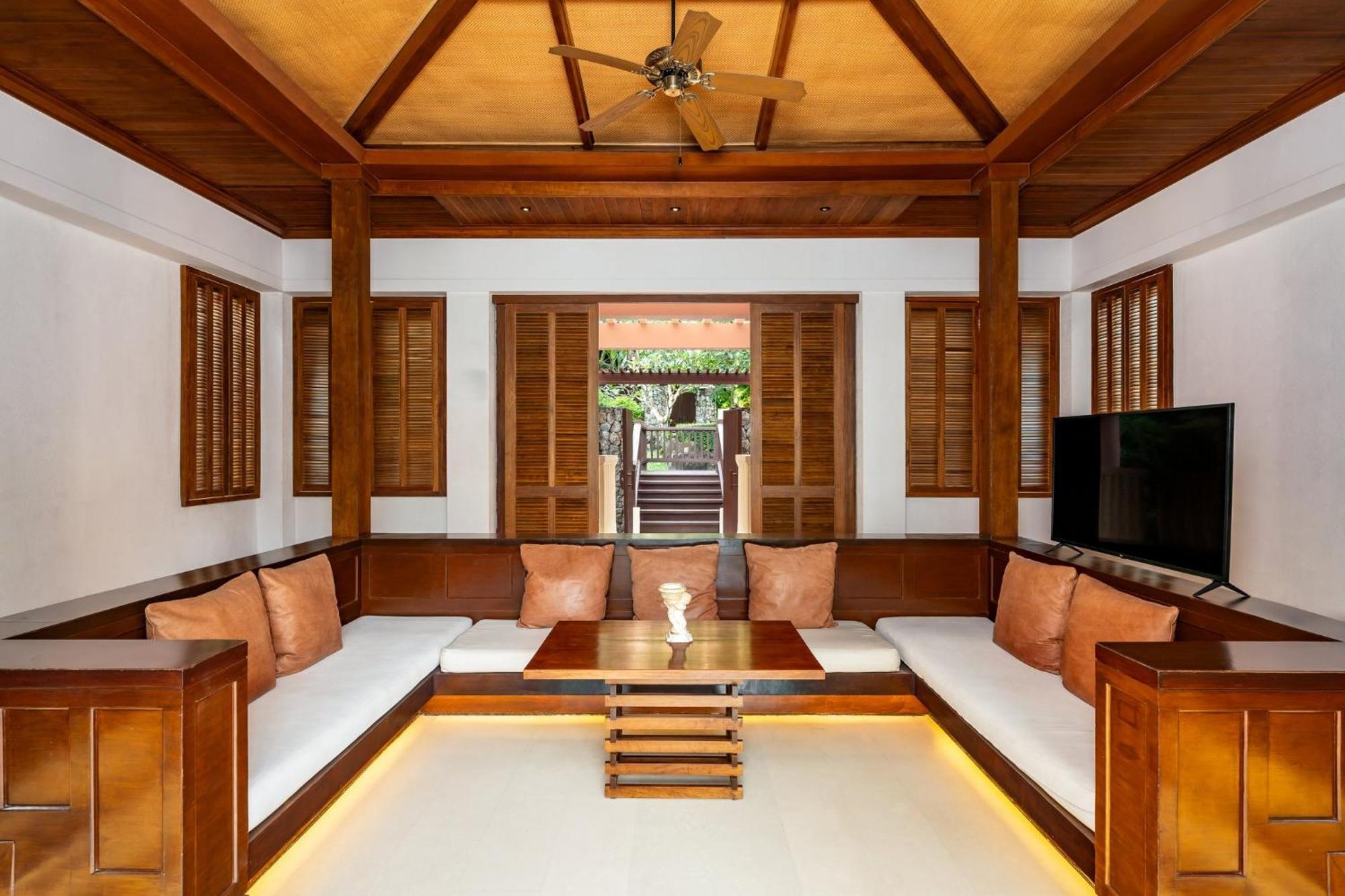 Station touristique Centara Grand Phuket - Sha Karon